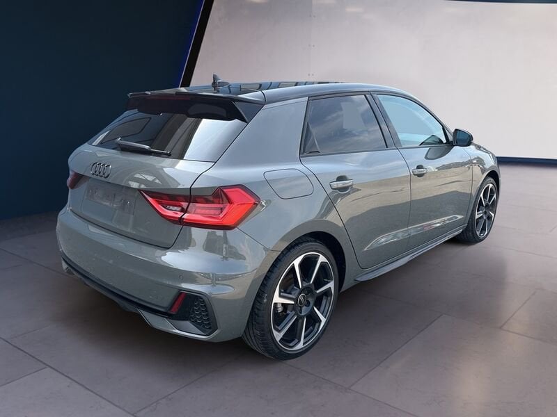 Audi A1 II 2019 Sportback Sportback 30 1.0 tfsi S Line Edition 116cv s-tronic benzina usato a Torino