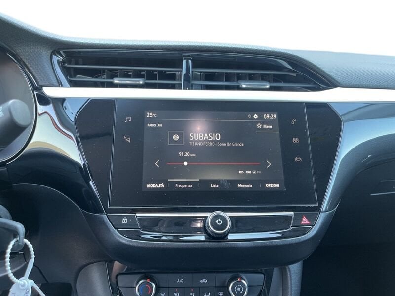 Opel Corsa VI 2020 1.2 D&T s&s 100cv benzina usato a Torino
