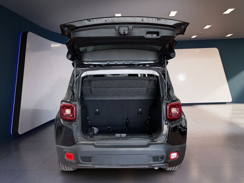 Jeep Renegade 2019 1.5 turbo t4 mhev Limited 2wd 130cv dct usato a Torino