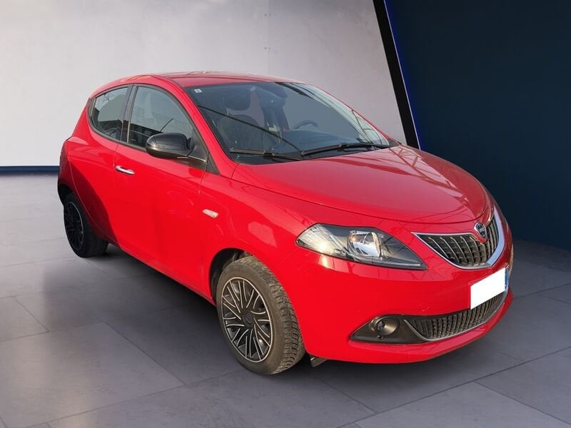 Lancia Ypsilon III 2021 1.0 firefly hybrid Gold s&s 70cv usato a Torino