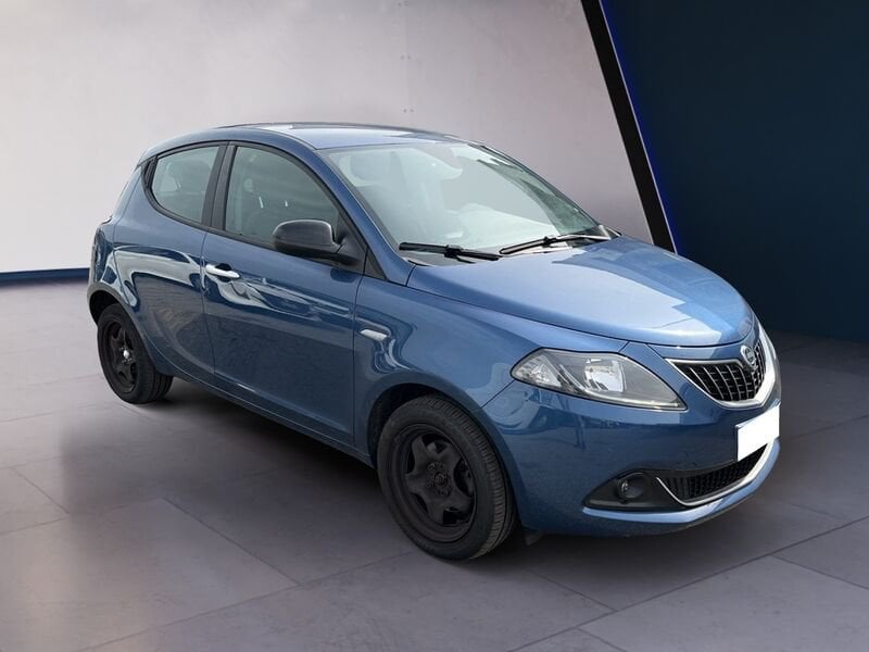 Lancia Ypsilon III 2021 1.0 firefly hybrid Gold s&s 70cv 5p.ti usato a Torino