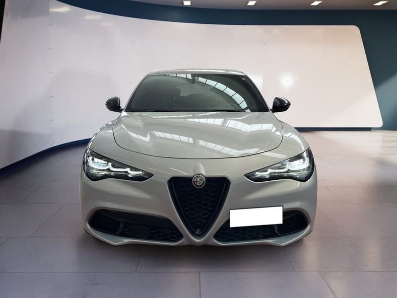 Alfa Romeo Stelvio 2023 2.2 t Sprint rwd 160cv auto diesel usato a Torino