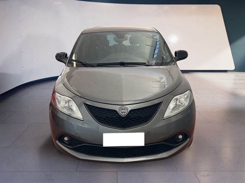 Lancia Ypsilon III 2021 1.0 firefly hybrid Gold s&s 70cv  usato a Torino