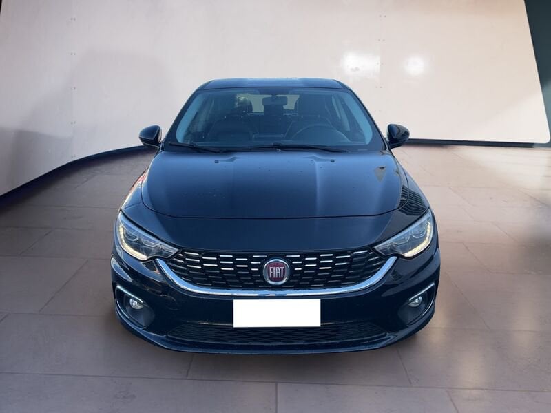 FIAT Tipo 5 porte II 2016 5p 1.4 Lounge 95cv my19  usato a Torino