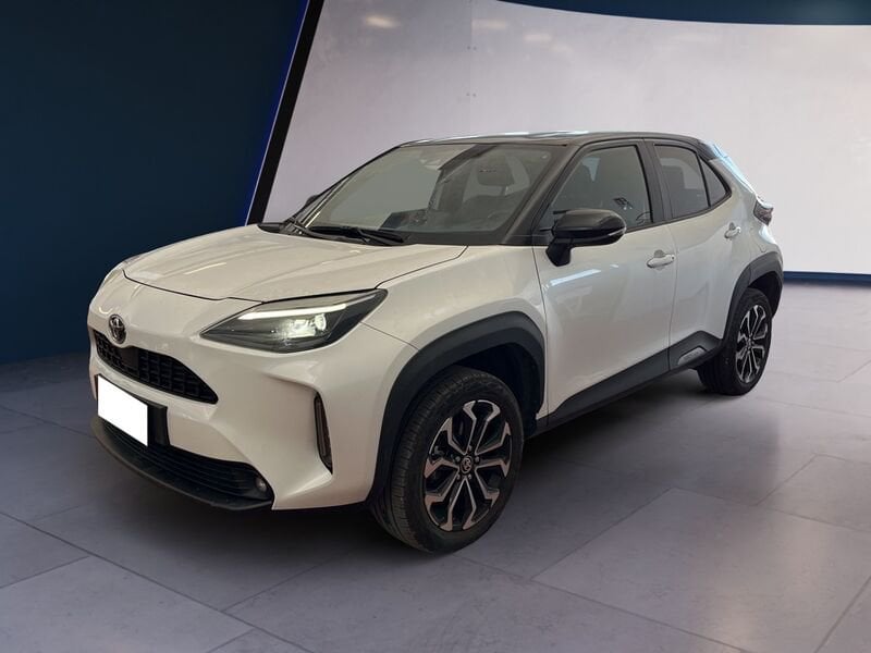 Toyota Yaris Cross 1.5h Trend fwd 116cv e-cvt usato a Torino