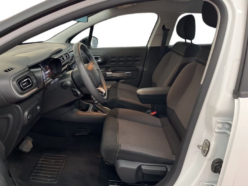 Citroën C3 III 2017 1.2 puretech Shine s&s 110cv eat6 my20 benzina usato a Torino