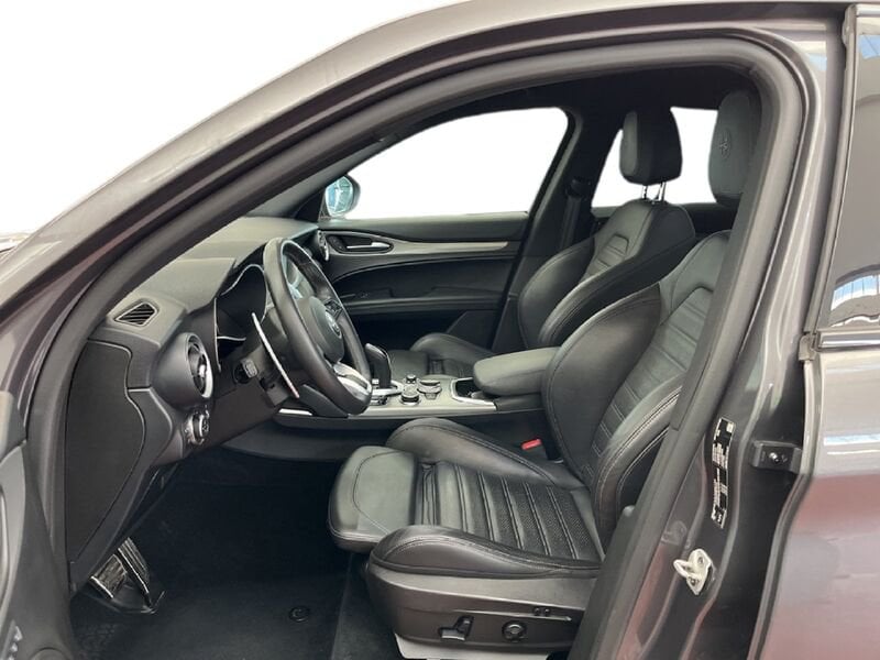 Alfa Romeo Stelvio 2020 2.2 t Veloce Q4 210cv auto diesel usato a Torino
