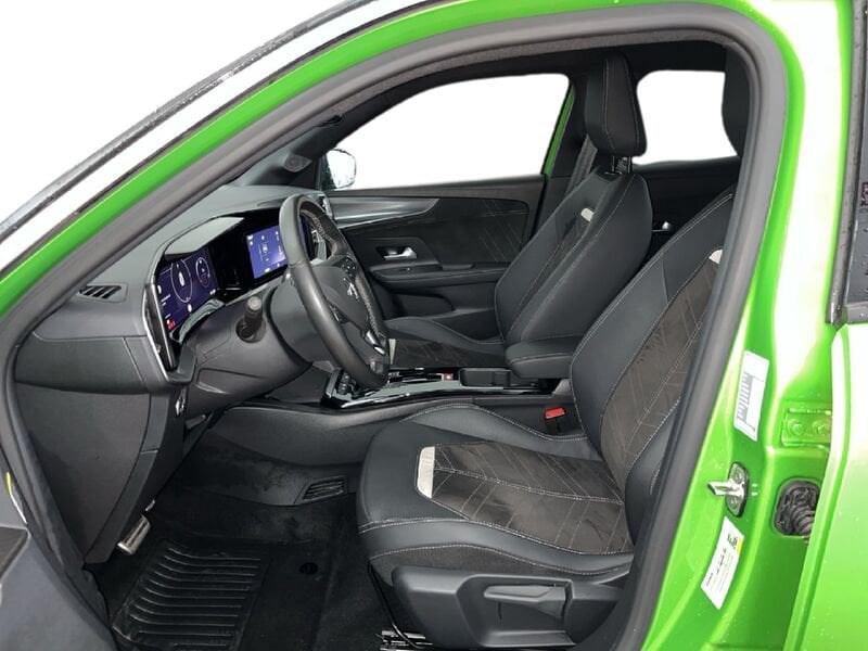 Opel Mokka II 2020 bev Ultimate  usato a Torino