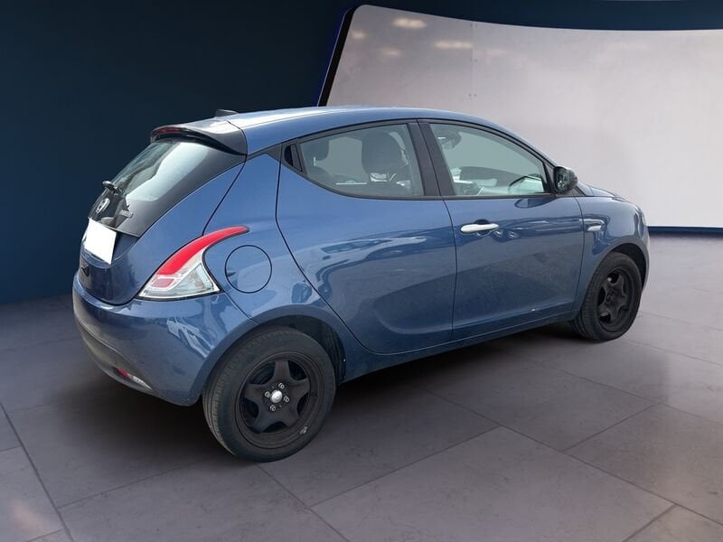 Lancia Ypsilon III 2021 1.0 firefly hybrid Gold s&s 70cv 5p.ti usato a Torino