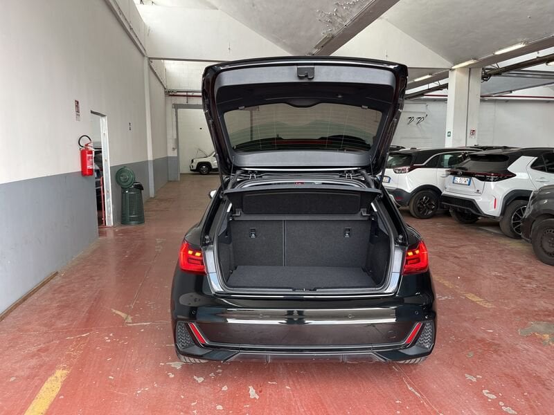 Audi A1 II 2019 Sportback Sportback 30 1.0 tfsi S Line Edition 116cv s-tronic benzina usato a Torino