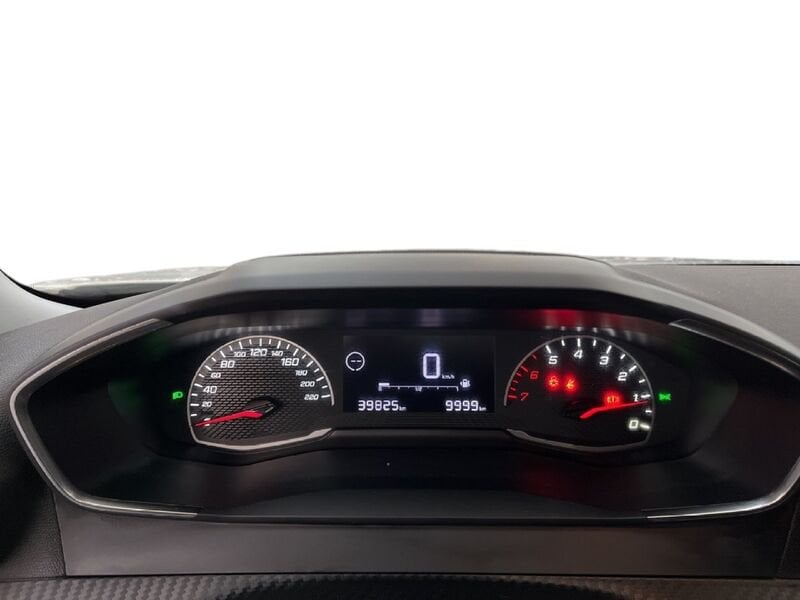 Peugeot 2008 II 2020 1.2 puretech Active Pack s&s 100cv usato a Torino