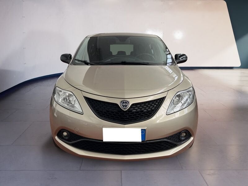 Lancia Ypsilon III 2015 1.0 hybrid Gold s&s 70cv  usato a Torino