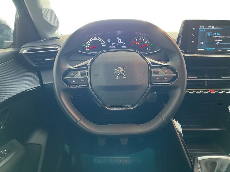 Peugeot 208 II 2019 1.2 puretech Allure s&s 75cv usato a Torino