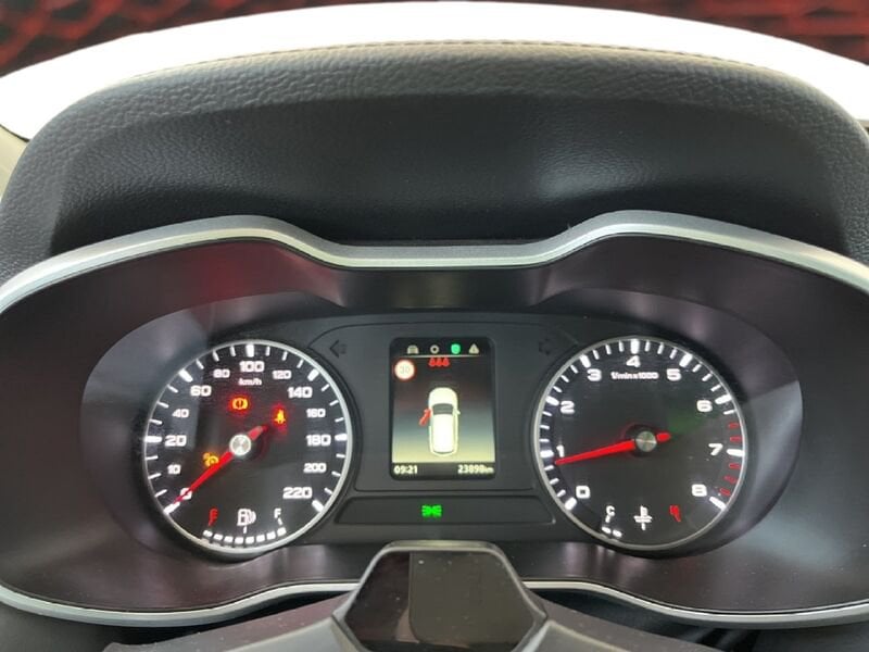 MG ZS 2024 1.5 Classic Comfort benzina usato a Torino