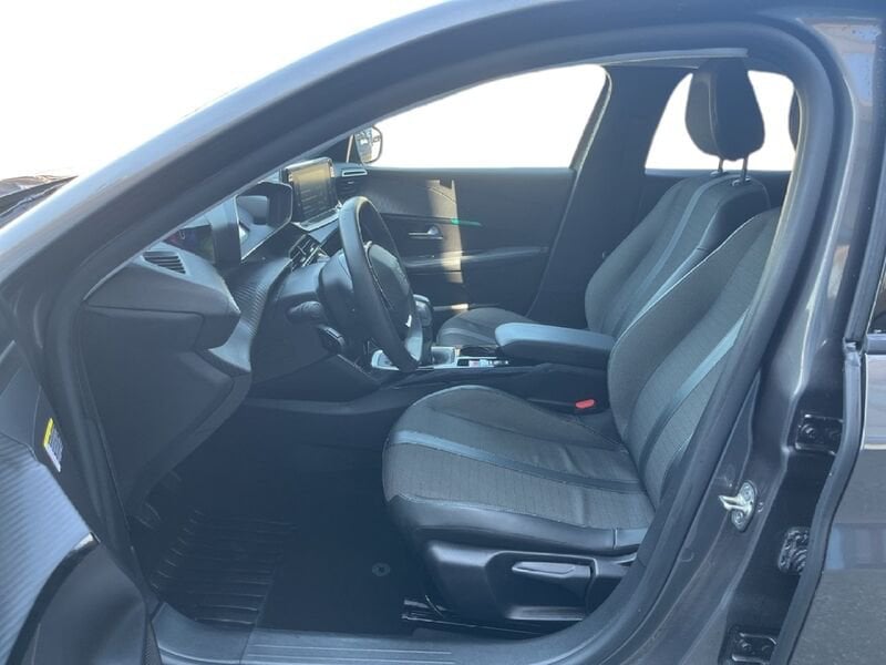Peugeot 208 II 2019 1.2 puretech Allure Pack s&s 75cv benzina usato a Torino