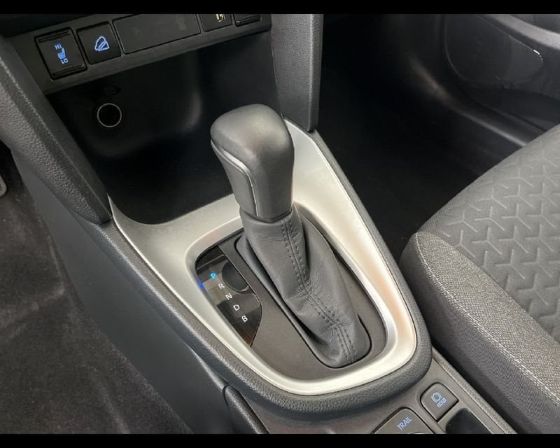 Toyota Yaris Cross 1.5h Trend awd-i 116cv e-cvt usato a Torino