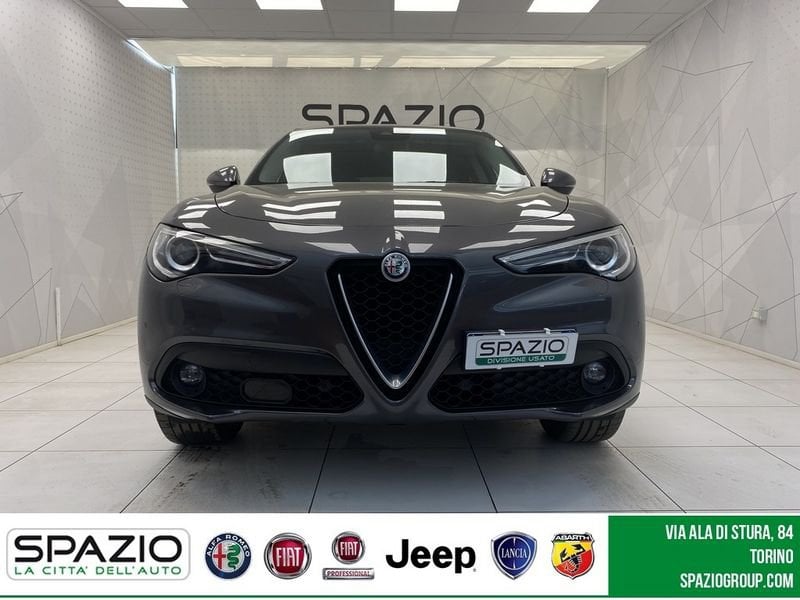 Alfa Romeo Stelvio 2017 2.2 t Executive Q4 210cv auto my19