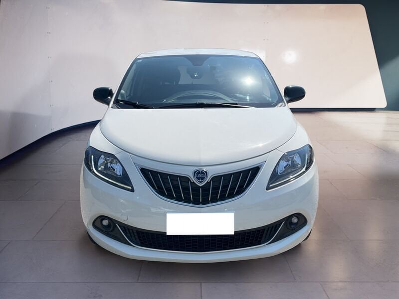 Lancia Ypsilon III 2021 1.0 firefly hybrid Gold Plus s&s 70cv 5p.ti  usato a Torino