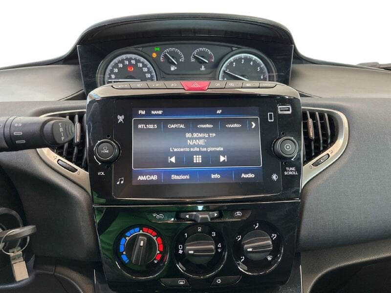 Lancia Ypsilon III 2021 1.2 Gold Gpl 69cv usato a Torino