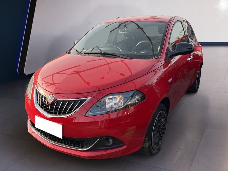Lancia Ypsilon III 2021 1.0 firefly hybrid Gold s&s 70cv usato a Torino