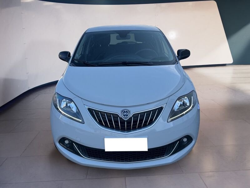 Lancia Ypsilon III 2021 1.0 firefly hybrid Gold s&s 70cv  usato a Torino