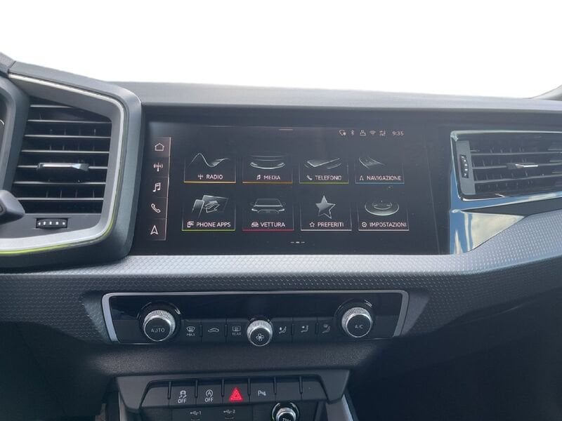 Audi A1 II 2019 Sportback Sportback 30 1.0 tfsi S Line Edition 116cv s-tronic benzina usato a Torino