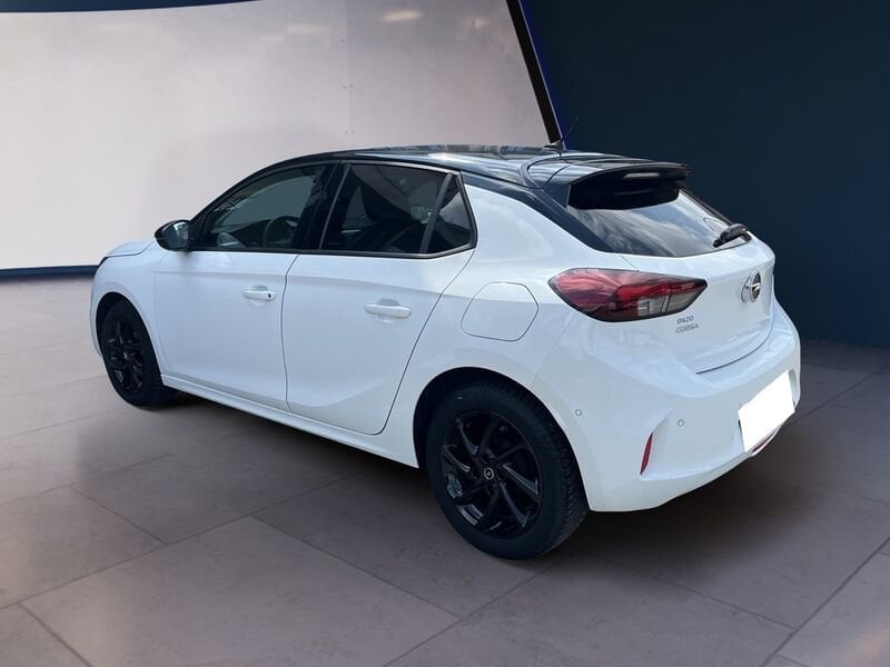 Opel Corsa VI 2020 1.2 D&T s&s 75cv benzina usato a Torino