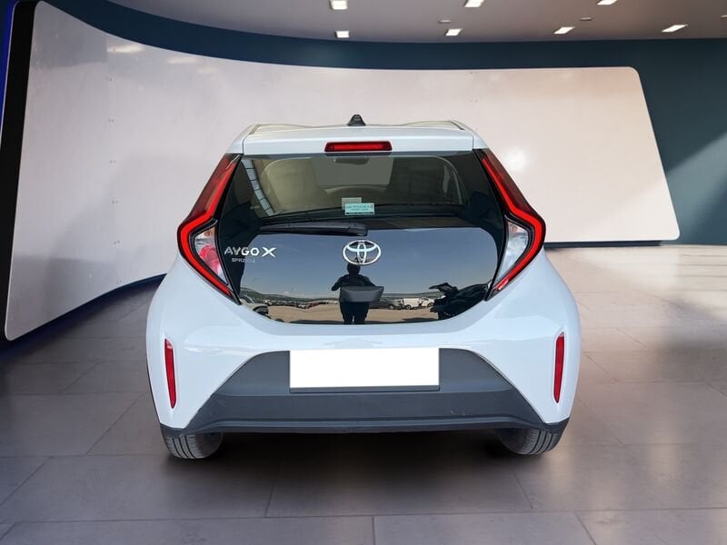 Toyota Aygo X 1.0 Active 72cv benzina usato a Torino