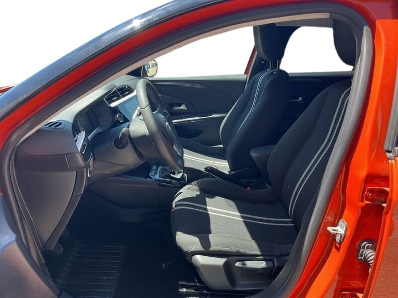 Opel Corsa VI 2020 1.2 D&T s&s 75cv benzina usato a Torino