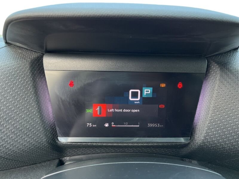 Citroën C4 III 2021 1.2 puretech Shine s&s 130cv eat8  usato a Torino