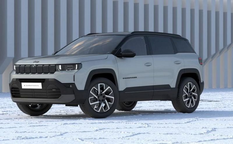 Jeep Compass III 2025 1.2 turbo 48V e-hybrid Summit fwd 145cv edct6  km0 a Torino