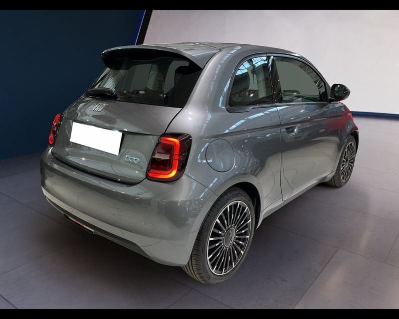 FIAT 500 elettrica La Nuova Serie1 La Nuova – Icon+ Berlina elettrica usato a Torino