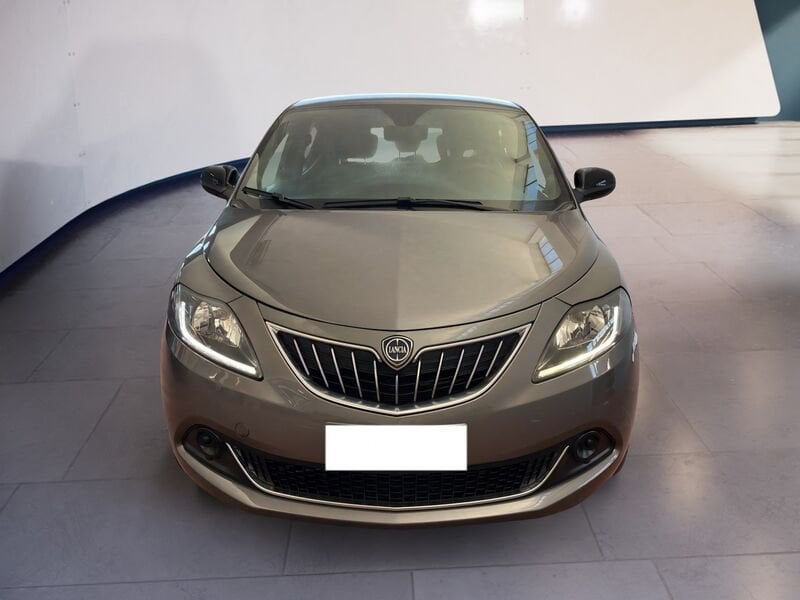 Lancia Ypsilon III 2021 1.0 hybrid Silver s&s 70cv  usato a Torino