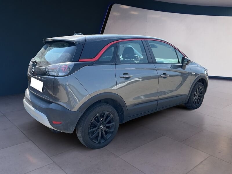 Opel Crossland 2021 1.2 GS Line s&s 110cv benzina usato a Torino