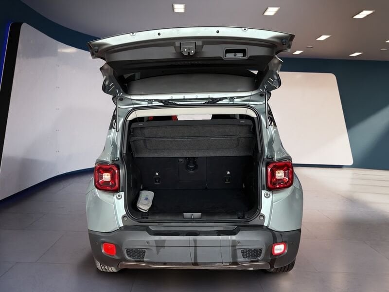 Jeep Renegade 2019 1.5 turbo t4 mhev Upland 2wd 130cv dct usato a Torino