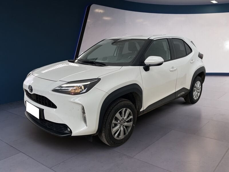 Toyota Yaris Cross 1.5h Business fwd 116cv e-cvt  usato a Torino