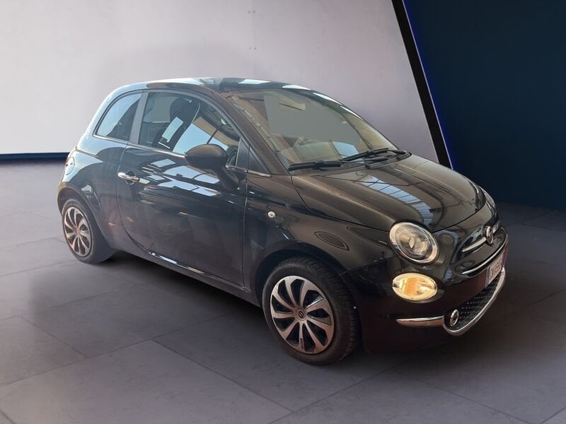 FIAT 500 III 2015 1.0 hybrid Dolcevita 70cv usato a Torino