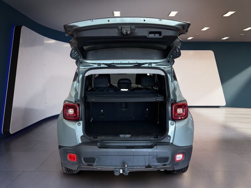 Jeep Renegade 2019 1.5 turbo t4 mhev Upland 2wd 130cv dct usato a Torino