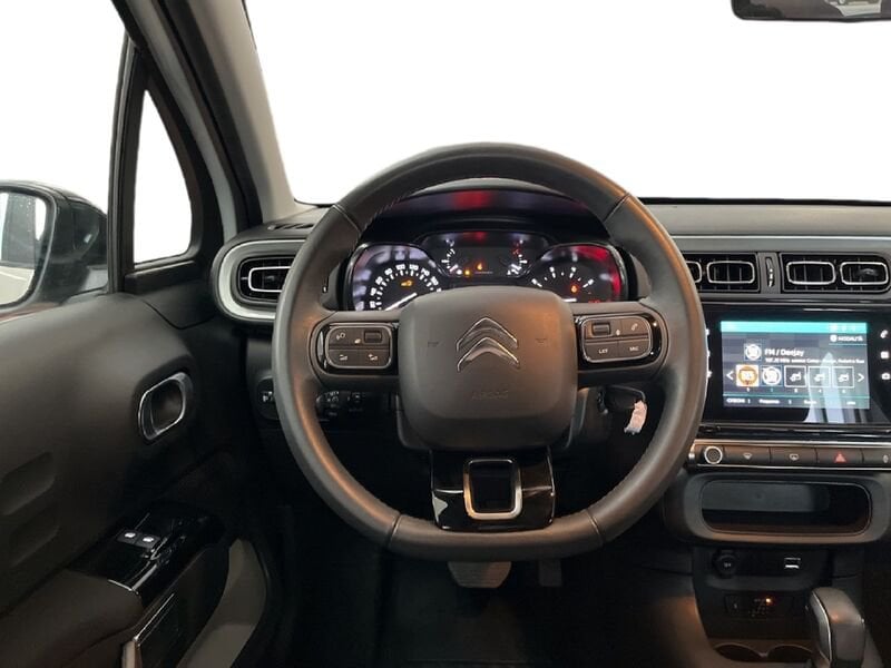 Citroën C3 III 2017 1.2 puretech Shine s&s 110cv eat6 my20 benzina usato a Torino