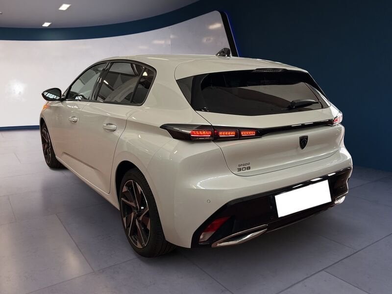 Peugeot 308 III 2021 1.5 bluehdi Allure Pack s&s 130cv eat8 usato a Torino