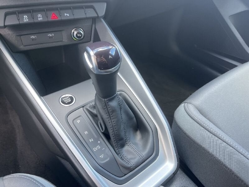 Audi A1 II 2019 Sportback Sportback 30 1.0 tfsi S Line Edition 116cv s-tronic benzina usato a Torino
