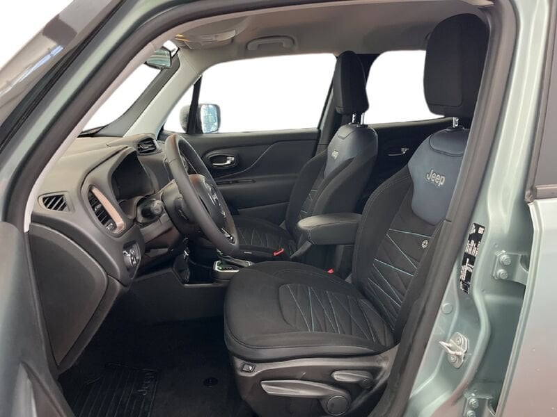 Jeep Renegade 2019 1.5 turbo t4 mhev Upland 2wd 130cv dct usato a Torino