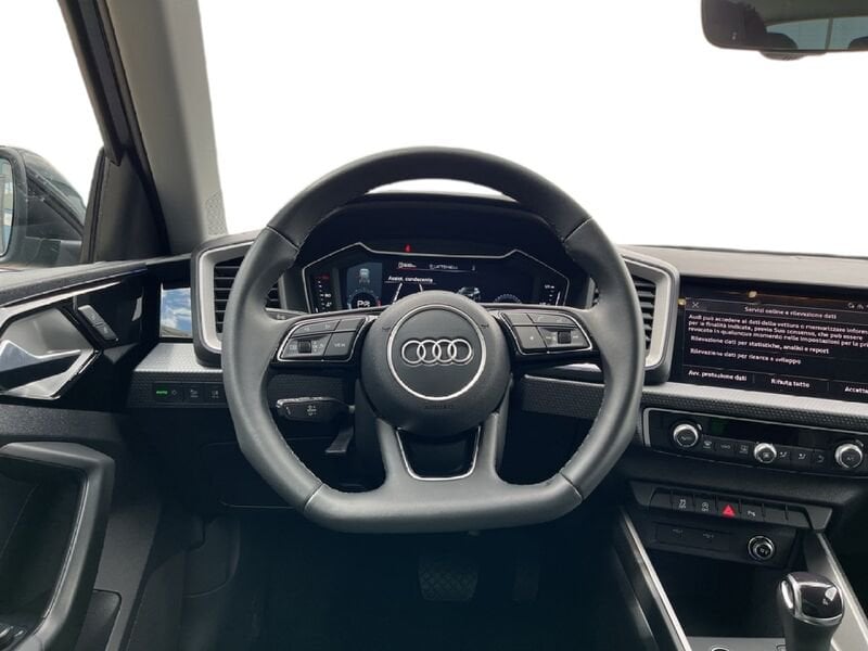 Audi A1 II 2019 Sportback Sportback 30 1.0 tfsi S Line Edition 116cv s-tronic benzina usato a Torino