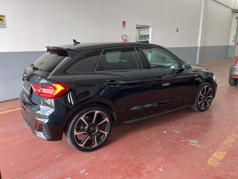 Audi A1 II 2019 Sportback Sportback 30 1.0 tfsi S Line Edition 116cv s-tronic benzina usato a Torino