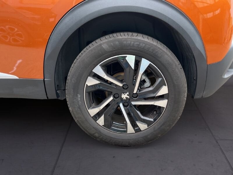 Peugeot 2008 II 2020 1.2 puretech Allure Pack s&s 100cv benzina usato a Torino