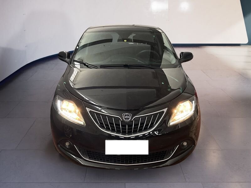 Lancia Ypsilon III 2021 1.0 firefly hybrid Gold s&s 70cv  usato a Torino