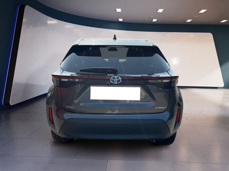 Toyota Yaris Cross 1.5h Business fwd 116cv e-cvt  usato a Torino