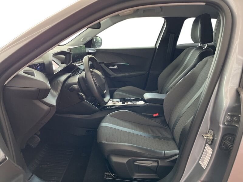 Peugeot 2008 II 2020 e- Allure Pack 100kW  usato a Torino