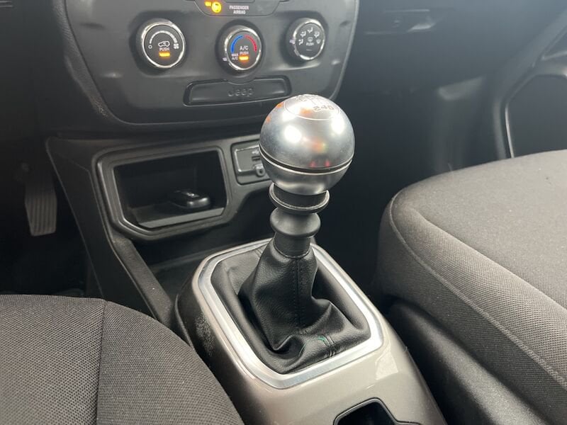 Jeep Renegade 2019 1.0 t3 Longitude 2wd  usato a Torino