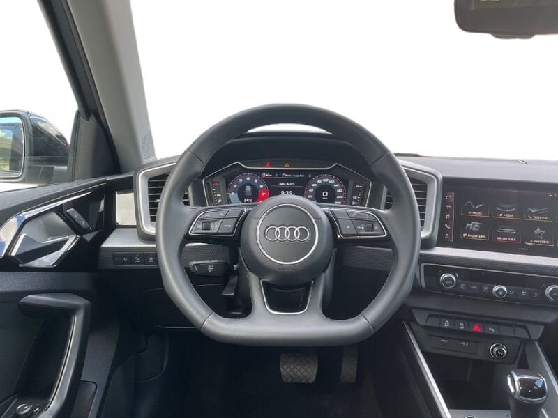 Audi A1 II 2019 Sportback Sportback 30 1.0 tfsi S Line Edition 116cv s-tronic benzina usato a Torino